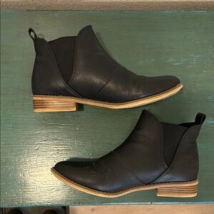Rocket Dog Black Ankle Booties